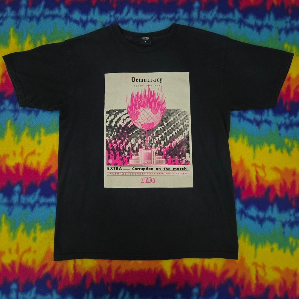 Obey Jamie Reid Democracy Corruption Graphic T-Shirt Black Mens Medium